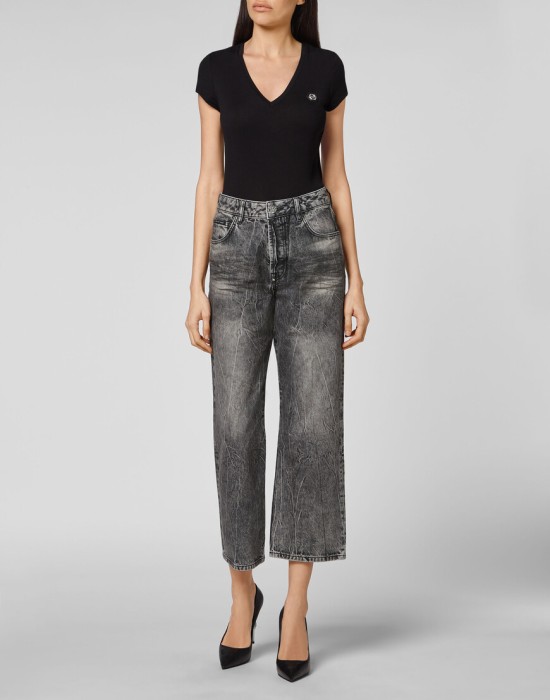 Товар серого цвета с внутренней стороны