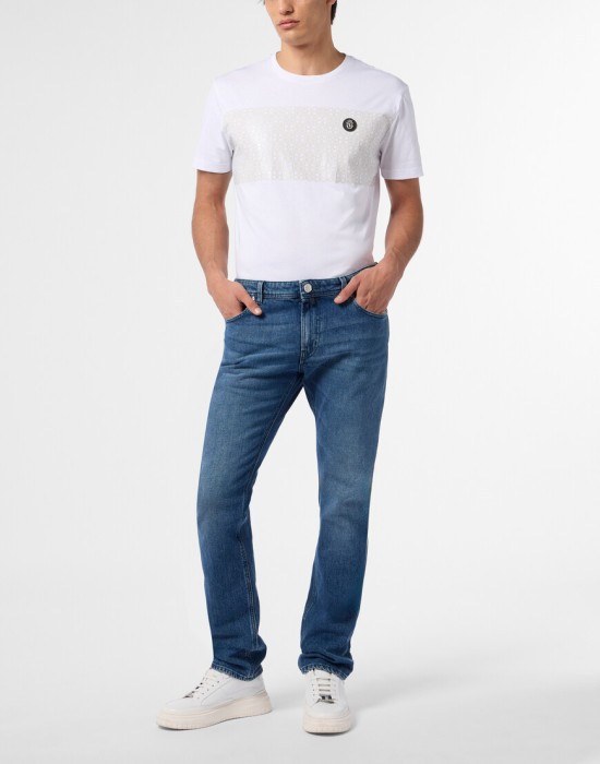 Товар синего цвета с внутренней стороны