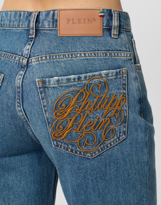 джинсы прямые  из проверенных материалов спереди