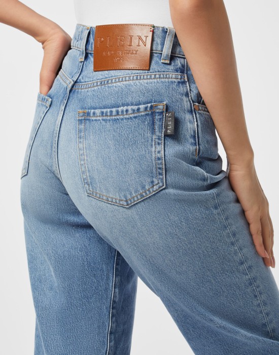 джинсы прямые  из проверенных материалов спереди