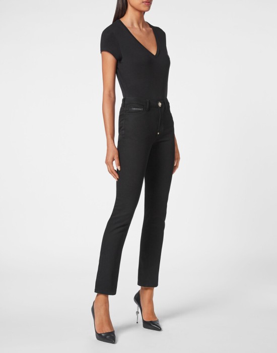 джинсы прямые  по цене 50390 руб вид справа