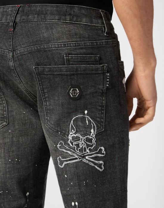 джинсы прямые  из проверенных материалов спереди