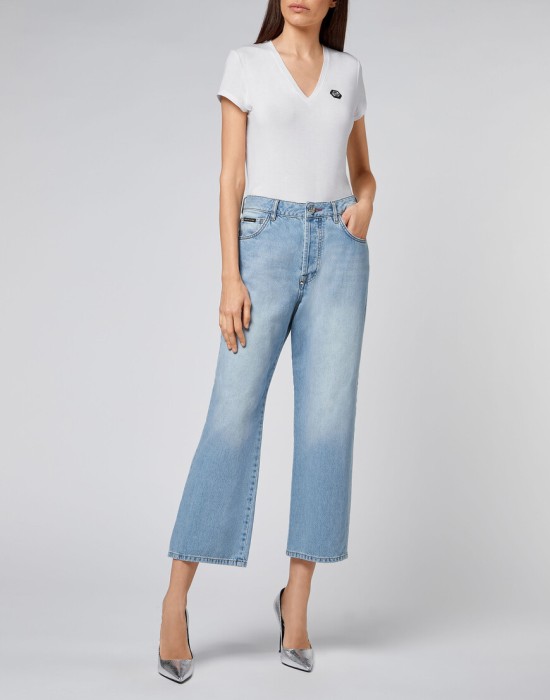 джинсы прямые  по цене 51680 руб вид справа