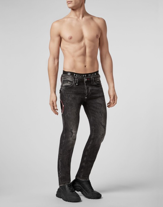 Товар серого цвета с внутренней стороны