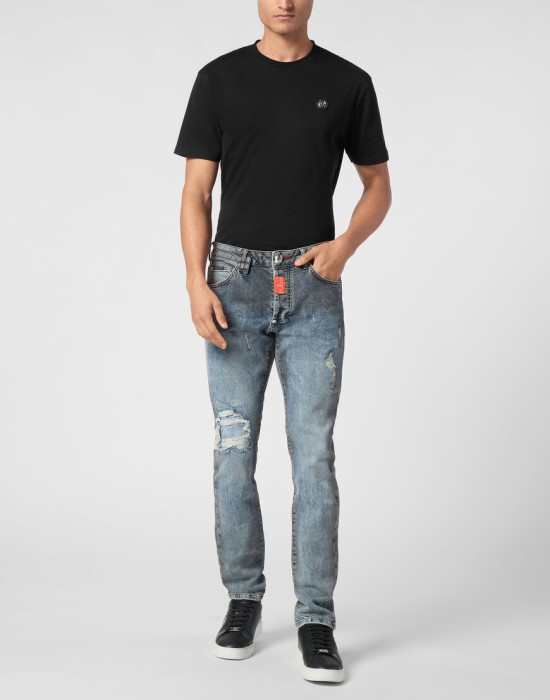 Товар серого цвета с внутренней стороны