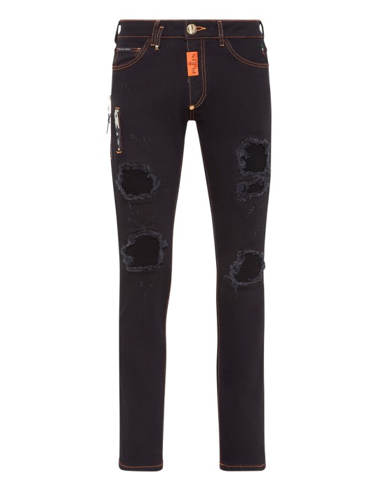 джинсы прямые  по цене 66152 руб вид справа