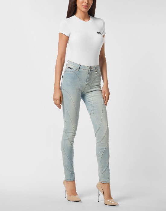 Товар серого цвета с внутренней стороны