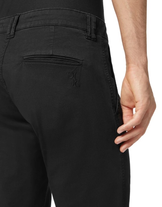 джинсы зауженные  из италии вид сбоку