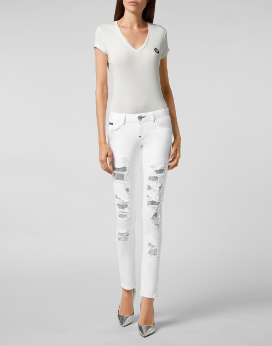 джинсы зауженные  по цене 44448 руб вид справа