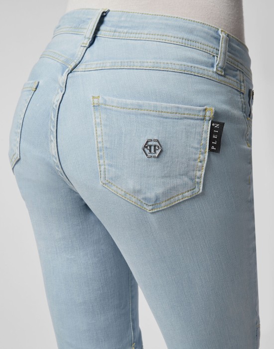 джинсы зауженные  из проверенных материалов спереди