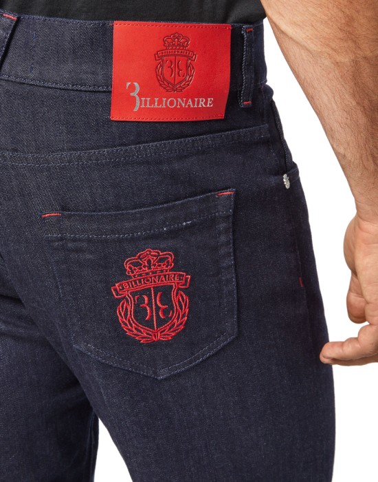 Товар синего цвета с внутренней стороны