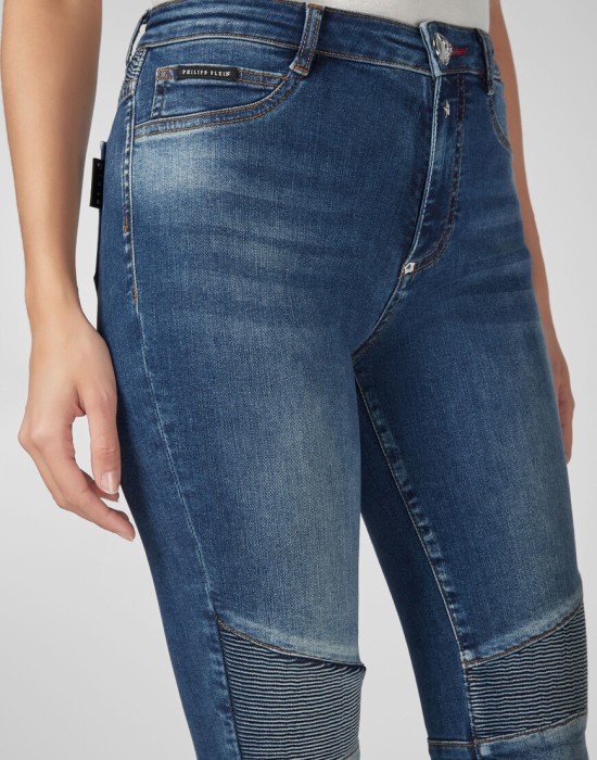 джинсы зауженные  из проверенных материалов спереди