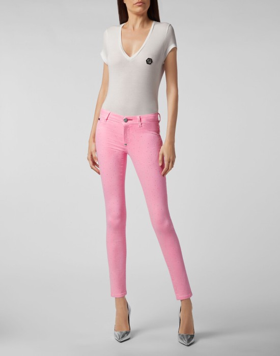 Товар розового цвета с внутренней стороны