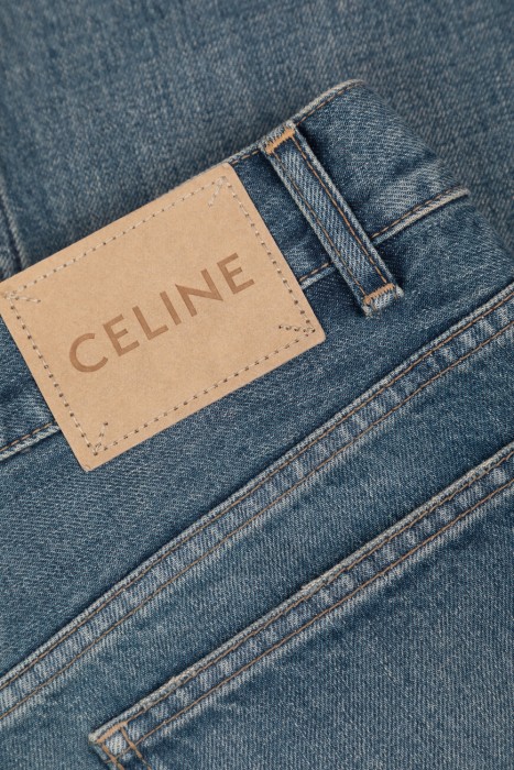 джинсы  для взрослого возраста с изнаночной стороны