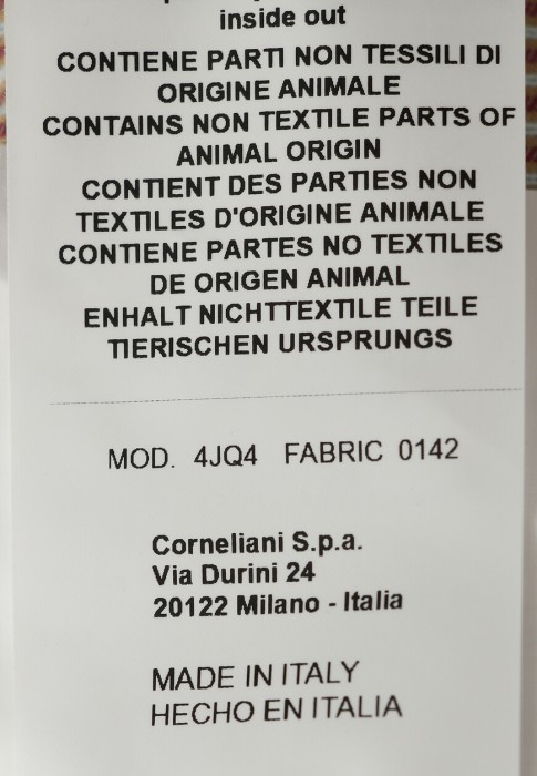 джинсы  повседневного стиля с лицевой стороны