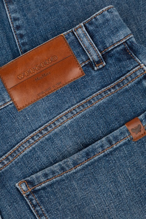 джинсы  для взрослого возраста с изнаночной стороны