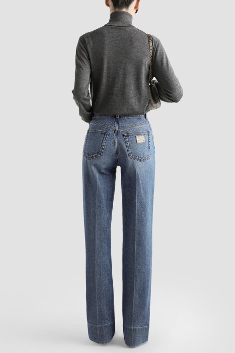 джинсы  по цене 127500 руб вид справа