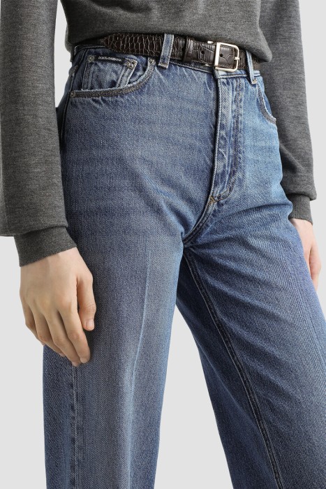 джинсы  из италии вид сбоку