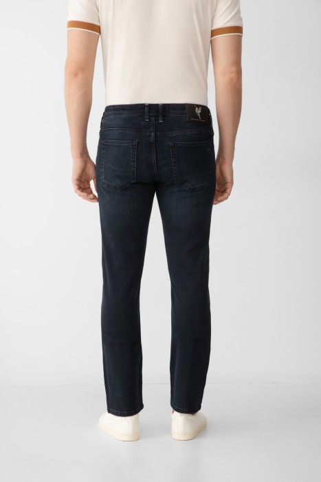 джинсы  от бренда emiliano zapata вид слева