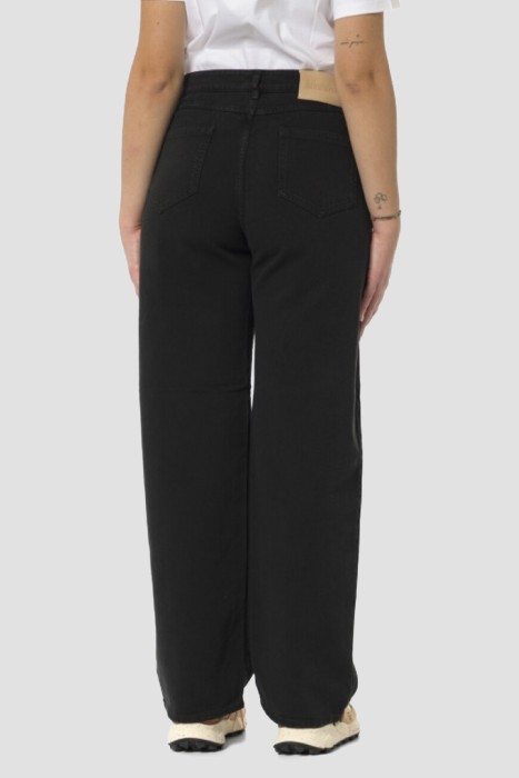 джинсы  от бренда max mara вид слева