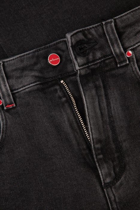 Продукция для женщин фото