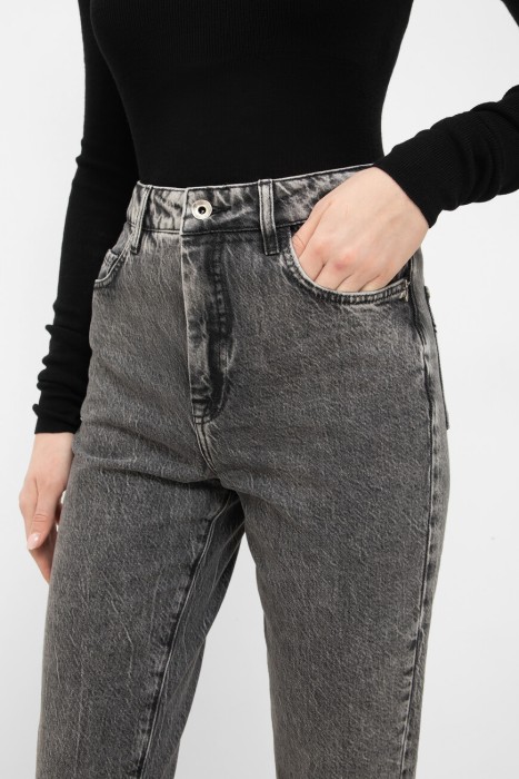 джинсы  из италии вид сбоку