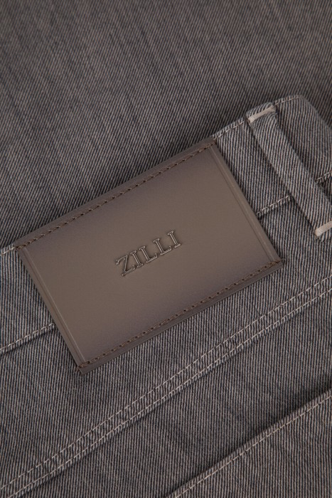 джинсы  для взрослого возраста с изнаночной стороны