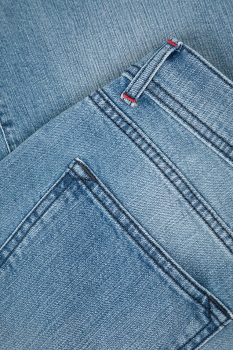 джинсы  для взрослого возраста с изнаночной стороны