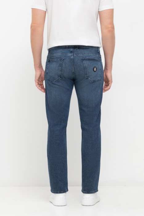 джинсы  от бренда billionaire вид слева