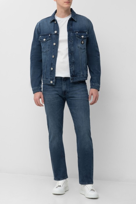 джинсы  из хлопка спереди