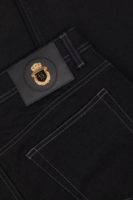 джинсы  на сезон этого года фотография