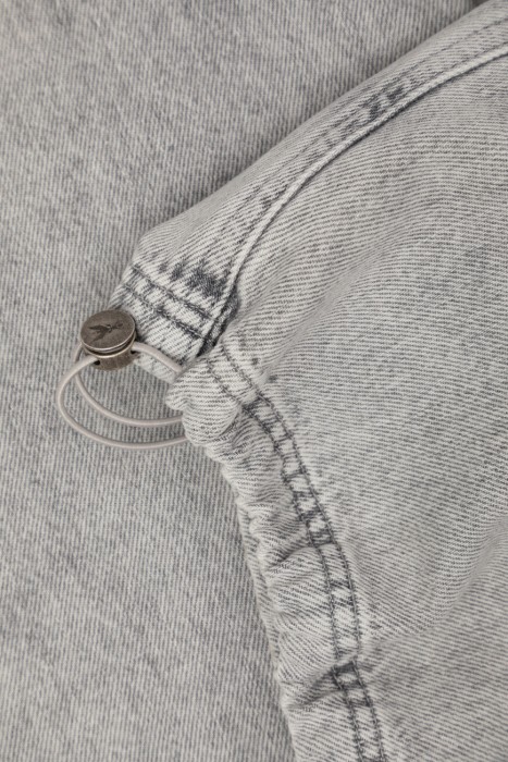 джинсы  универсального стиля с лицевой стороны