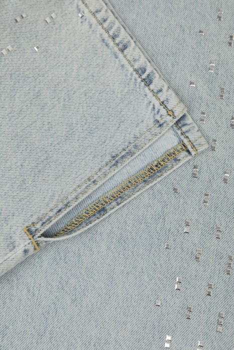 джинсы  на сезон этого года фотография