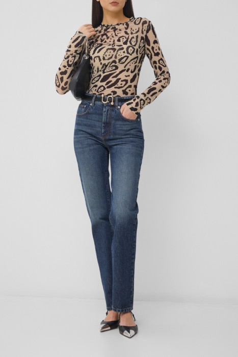 джинсы  из хлопка спереди