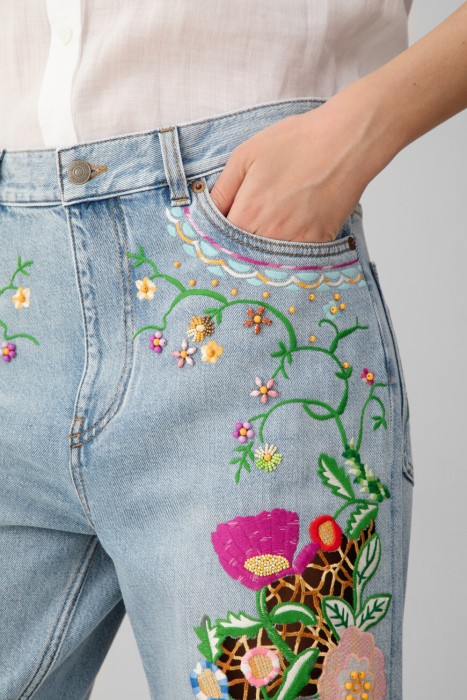 джинсы  из италии вид сбоку