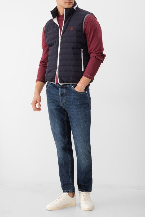 джинсы  из хлопка спереди