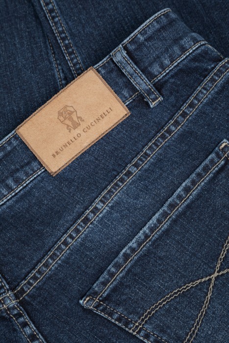 джинсы  для взрослого возраста с изнаночной стороны