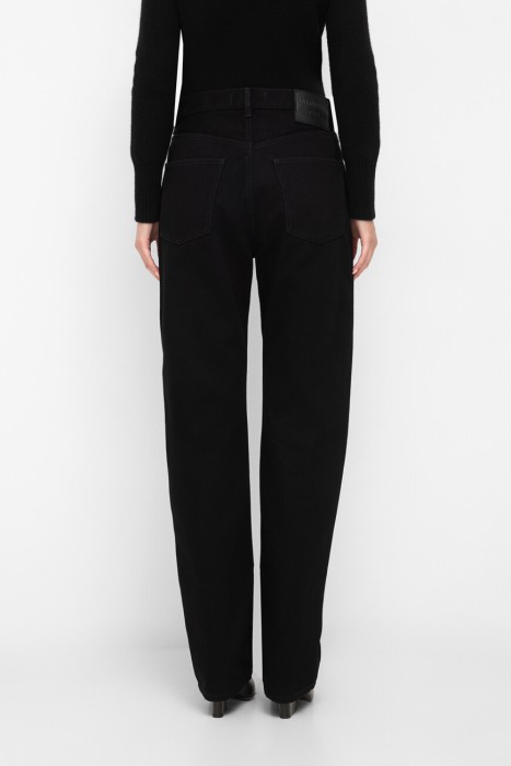 джинсы  от бренда valentino вид слева