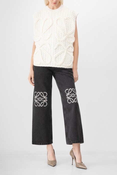 джинсы  из хлопка спереди