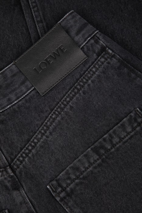 джинсы  на сезон этого года фотография