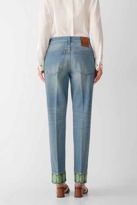 джинсы  от бренда valentino вид слева