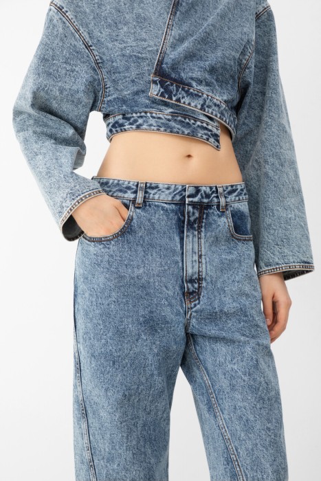 джинсы  из франции вид сбоку