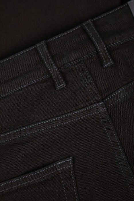 джинсы  для взрослого возраста с изнаночной стороны