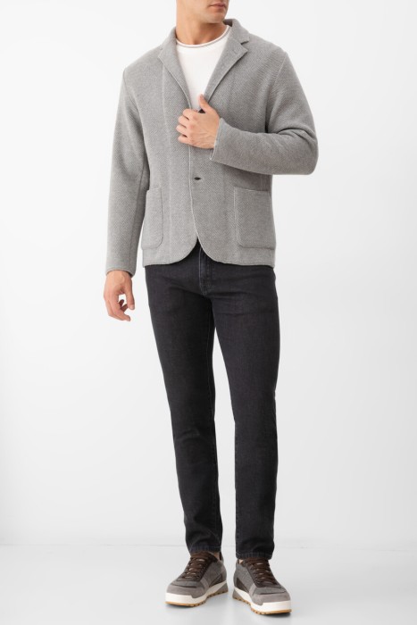 джинсы  из хлопка спереди