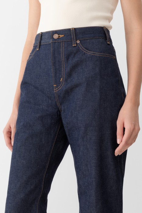 джинсы  из франции вид сбоку