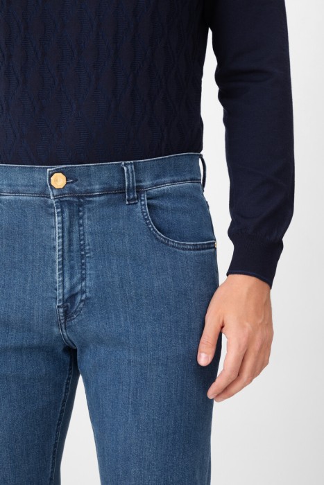 джинсы  из англии вид сбоку