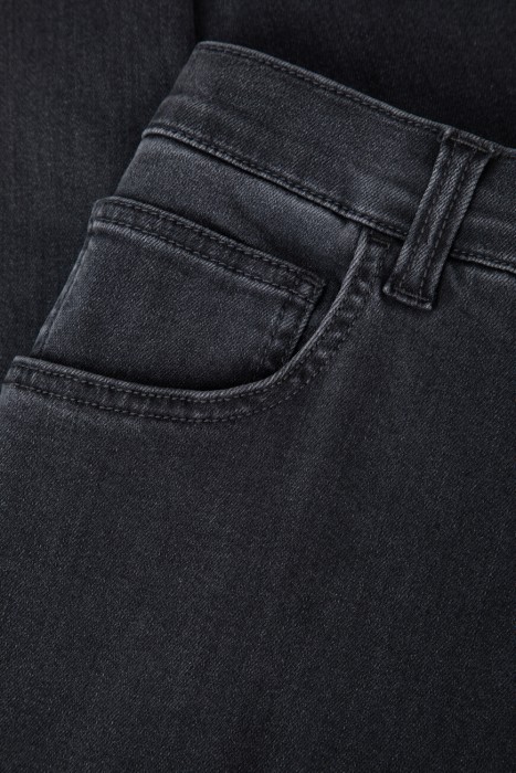 джинсы  кэжуал стиля с лицевой стороны