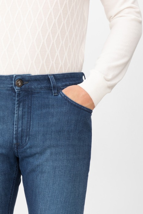 джинсы  из англии вид сбоку