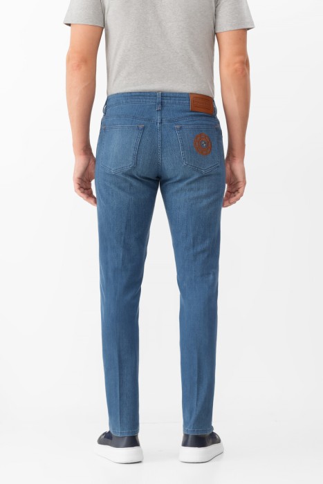 джинсы  от бренда stefano ricci вид слева