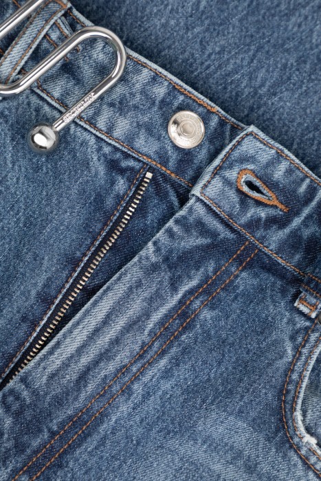 джинсы  винтажного стиля с лицевой стороны